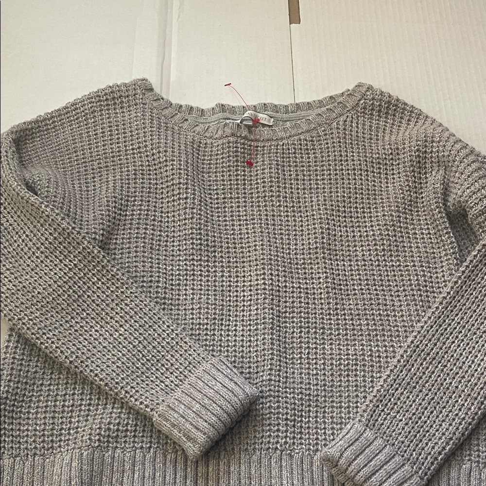 Victoria's Secret Textured Knit Sweater in Gray